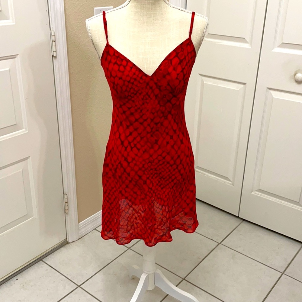 VS Valentine Sweetheart Nightgown.